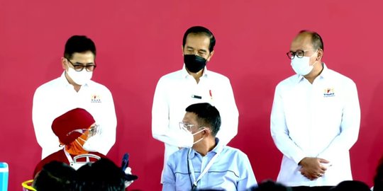 Jokowi Ingatkan Kepala Daerah Potensi Gelombang ke Dua Covid-19