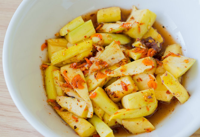 ilustrasi asinan mangga