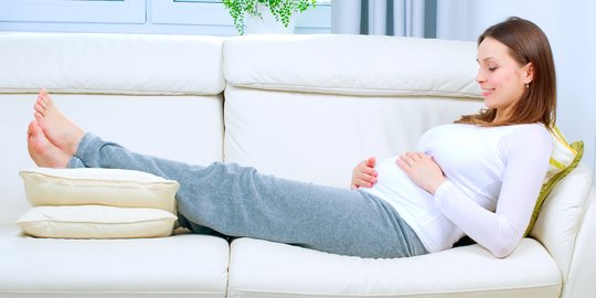 7 Cara Atasi Mual Saat Hamil Muda Dengan Bahan Alami Aman Dan Efektif Merdeka Com