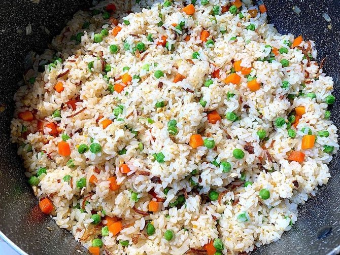 nasi goreng kacang polong