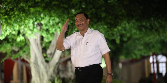 Menko Luhut Sisir Alokasi Belanja Negara yang Bisa Dibelikan Produk UMKM