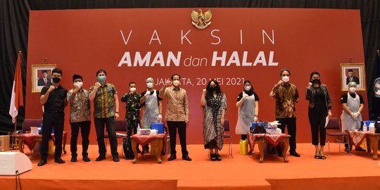 Seniman dan Budayawan Vaksinasi Dosis Kedua di Hari Kebangkitan Nasional