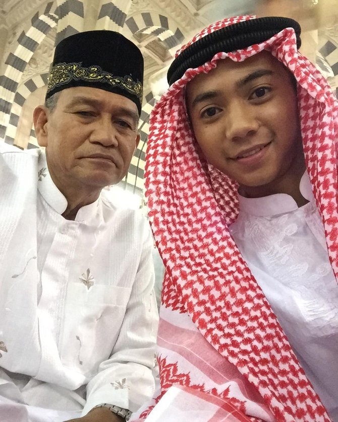 ayah rizki da meninggal dunia