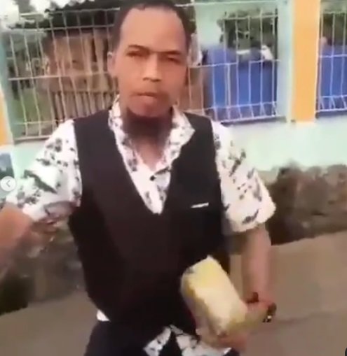 terjadi lagi ini video viral pria serang kurir saat cod ngotot minta uang kembali