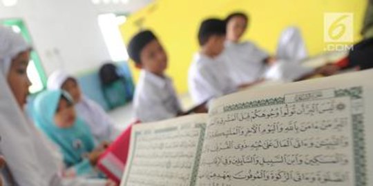 Bacaan Surat Al Kahfi Ayat 1-7 dan Artinya, Berikut Keutamaannya