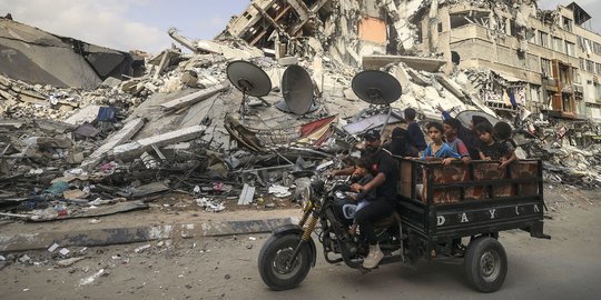 Pertempuran Berakhir, Warga Jalur Gaza Kembali ke Rumah