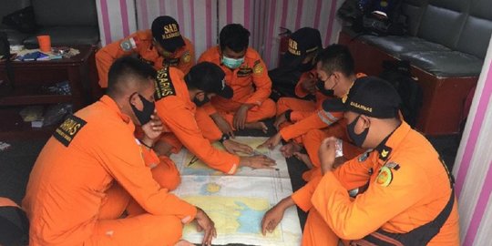 Data Korban KM Wicly Jaya Sakit Tenggelam: 18 Selamat, Tujuh dalam Proses Pencarian