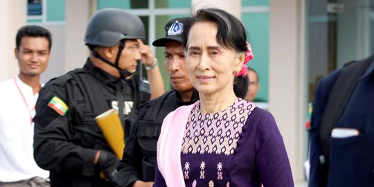 Aung San Suu Kyi Muncul Secara Langsung di Pengadilan Pertama Kali Sejak Kudeta