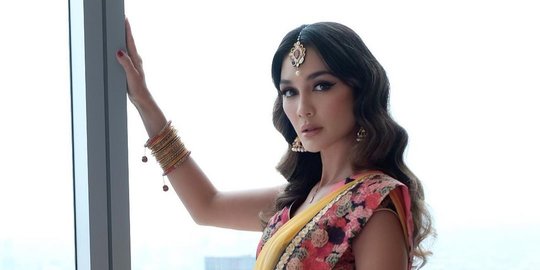 Begini Potret Luna Maya saat Masih SD, Wajah Bulenya Jadi Sorotan