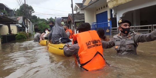 Akibat Hujan dan Luapan Kali Ciliwung, 14 RT di Jakarta Tergenang Banjir