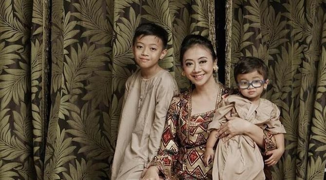 anak asri welas tenggelam di kolam renang