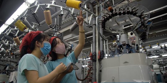 Intip Buruh Wanita Korea Utara di Pabrik Kaos Kaki Pyongyang