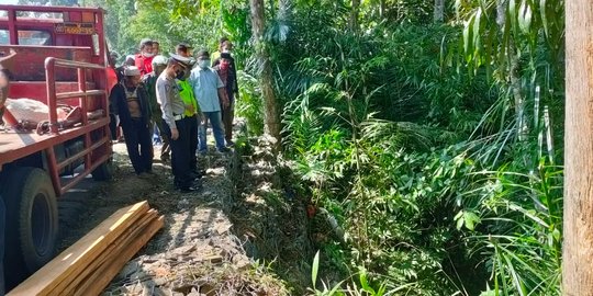 Kisah Bocah 8 Tahun Selamat dari Kecelakaan Mobil Setelah Panjat Tebing 30 Meter