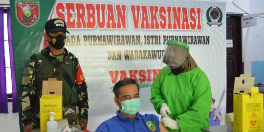 77 Orang Purnawirawan TNI di Kukar Gagal Disuntik Vaksin Covid-19
