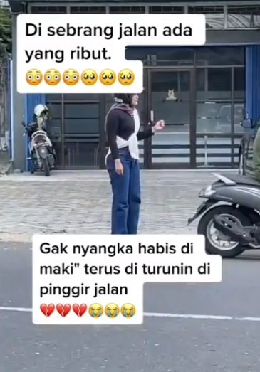 viral video cowok ninggalin cewek di pinggir jalan aksinya banjir nyinyiran