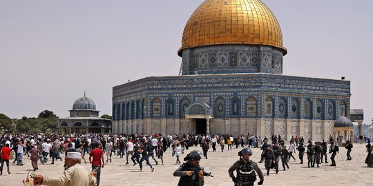 CEK FAKTA: Hoaks Menara Masjid Al Aqsa Miring Karena Dirobohkan Pasukan Israel