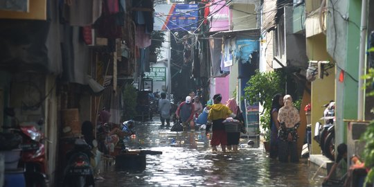 Antisipasi Banjir Rob saat Gerhana Bulan, DKI Siapkan Tanggul dan Pompa Air di Jakut