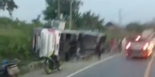 Polisi Masih Selidiki Penyebab Kecelakaan Bus di Tikungan Harmoko Musi Banyuasin