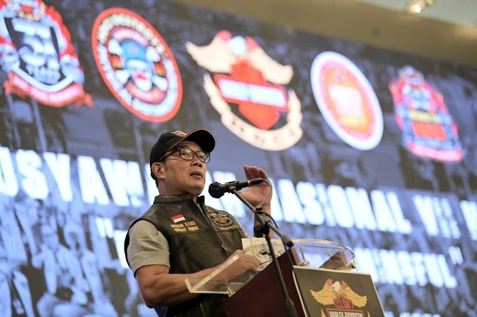 gubernur jabar ridwan kamil saat menghadiri munas vii hdci di hotel jw marriot surabaya