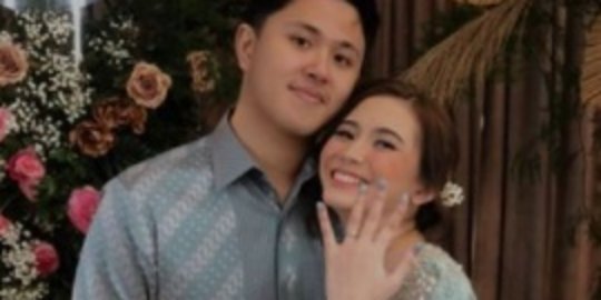 Siap Naik Pelaminan, Ini Deretan Potret Mesra Ashilla dan Kekasih