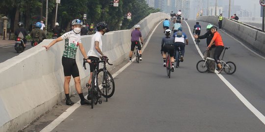 Uji Coba di JLNT Kampung Melayu-Tanah Abang, Pesepeda Road Bike Meningkat