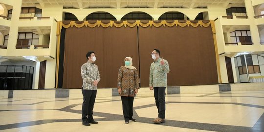 Tak Mau Berimajinasi, Ridwan Kamil Kunjungi Islamic Center untuk Desain Ulang