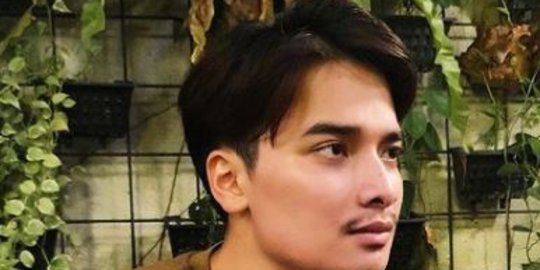 Usai Digugat Cerai Larissa Chou, Alvin Faiz Mengaku Alami Depresi hingga Frustasi
