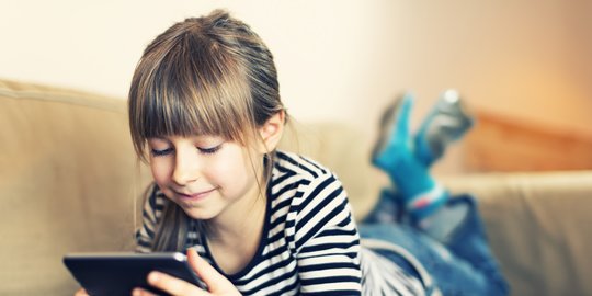 Satu Jam Merupakan Batas Maksimal Bermain Internet dan Video Games bagi Remaja