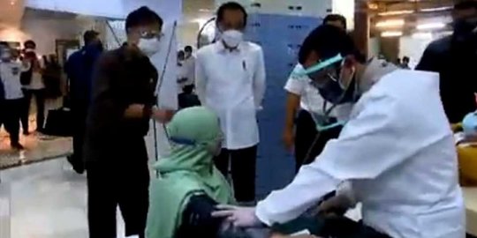 pasien wisma atlet melonjak usai lebaran, menkeu sebut pemulihan ekonomi terhambat