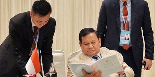 DPR Desak Menhan Prabowo Jelaskan Perpres Alutsista dalam Rapat Terbuka