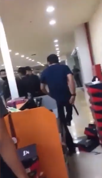 viral supervisor mall marahi karyawan