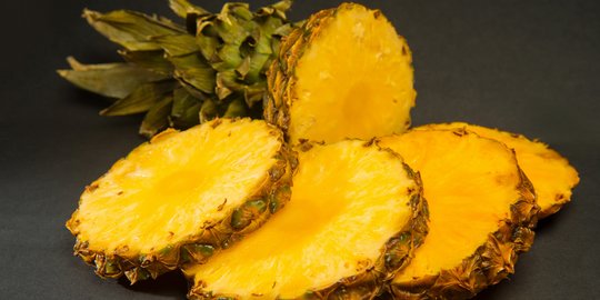 Sukses Ubah Lahan Gambut Jadi Kebun Nanas, Desa Kuala Alam Jadi Desa Brilian