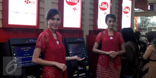 Pengenaan Biaya Cek Saldo dan Tarik Tunai di ATM Link Ditunda