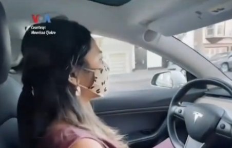 sosok wanita indonesia jadi insinyur autopilot di tesla