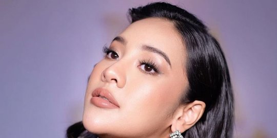 Masih Sendiri, Anya Geraldine Akui Kesulitan Cari Pasangan Hidup