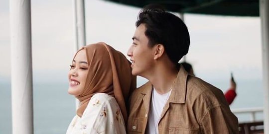 Liburan Bareng ke Turki, Intip 4 Potret Kebersamaan Putri Delina dan Jeffry Reksa