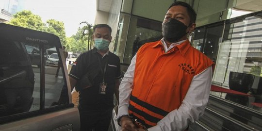 Sudah Dipecat KPK, Nasib Penyidik Robin di Institusi Polri Tunggu Putusan Pengadilan