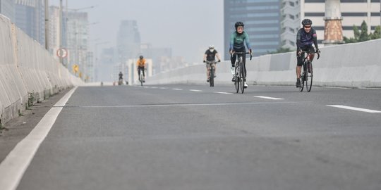 Anies Tegaskan Jalur Khusus Road Bike Ada Pembatasan Waktu | Merdeka.com