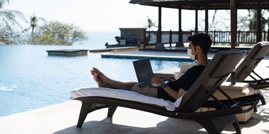 Mau Coba Work from Bali? Ini Daftar Hotel di Bali yang Didukung Internet Cepat Biznet