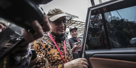 Novel: Prihatin dan Sedih Ada Orang yang Berani Main Kasus di KPK