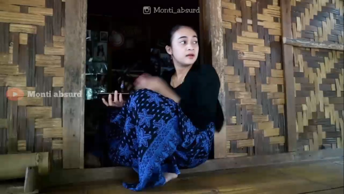 teh dewi artis baduy banyak dicari pria saat wisata