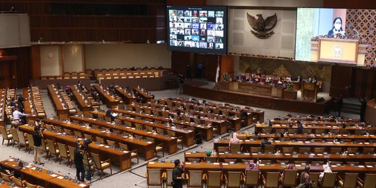 Draf RUU KUHP: Menghina Presiden di Medsos Bisa Dipidana 4,5 Tahun