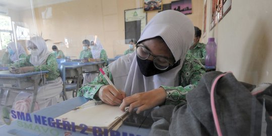 Satgas: Sekolah Harus Siap Mengerem Jika Ditemukan Kasus Baru Covid-19