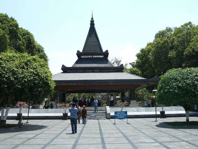 makam bung karno