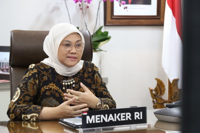 menaker ida fauziyah