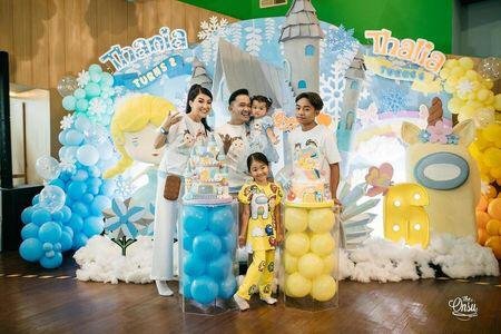 ultah thalia dan thania