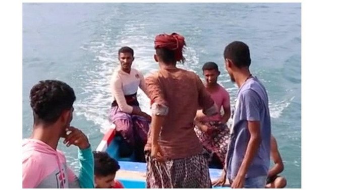 nelayan temukan muntahan paus senilai rp22 miliar