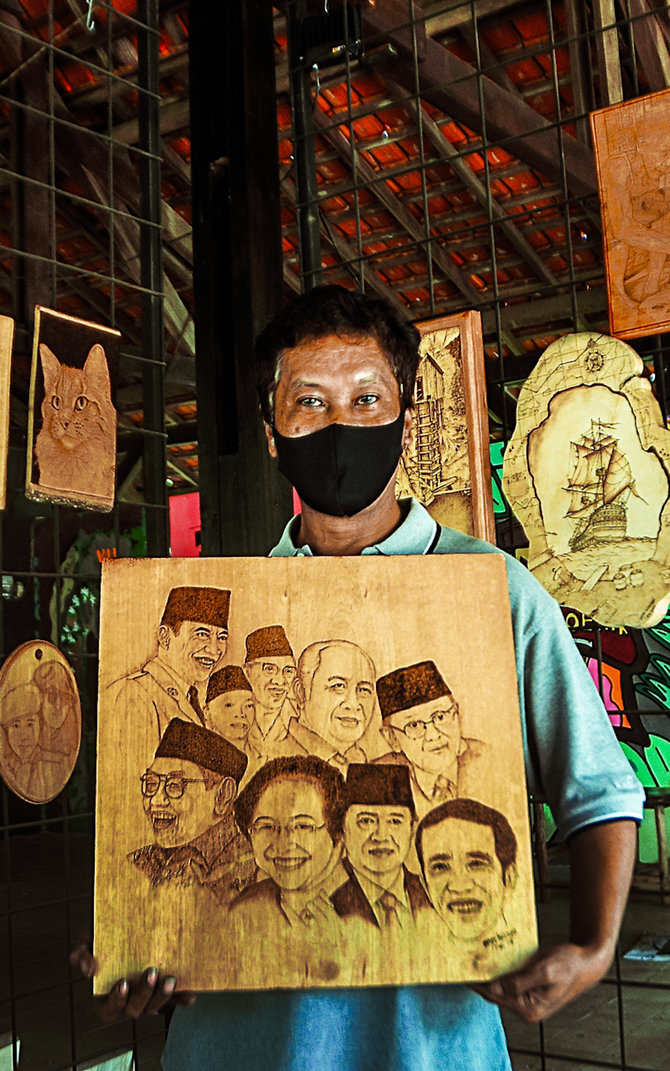 perpaduan keterampilan menggambar dan membakar