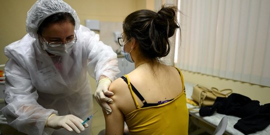 Warga Dunia Sudah Terima 2,12 Miliar Dosis Vaksin Covid-19