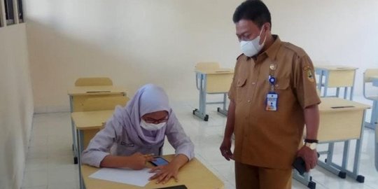 Uji Coba PTM, SMAN 22 Bandung Hanya Dihadiri Satu Orang Siswa